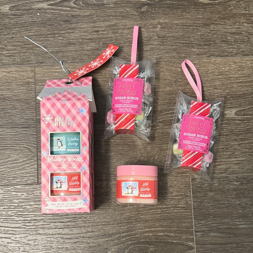 Holiday Sugar Scrubs